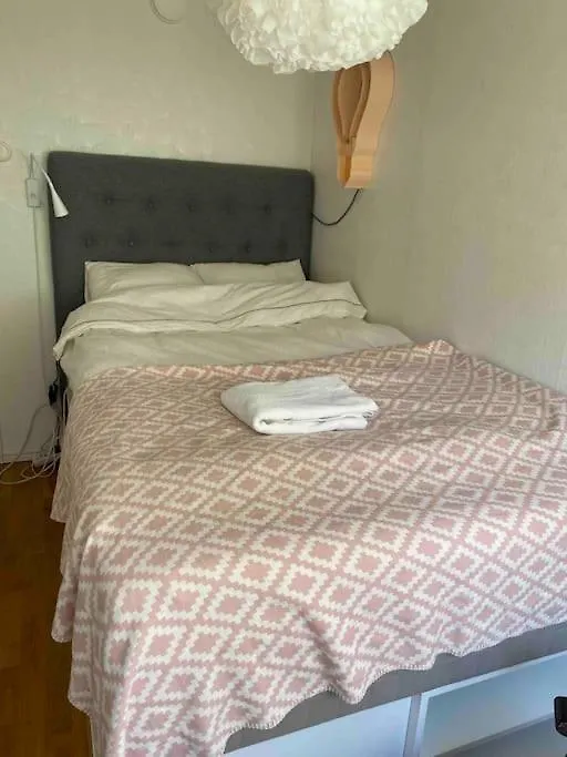 Stor Villa Naera Till Centrala Stockholm